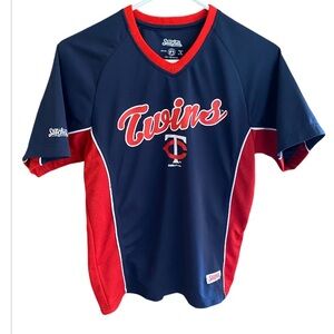 Stitches Minnesota Twins baseball jersey. Size medium.